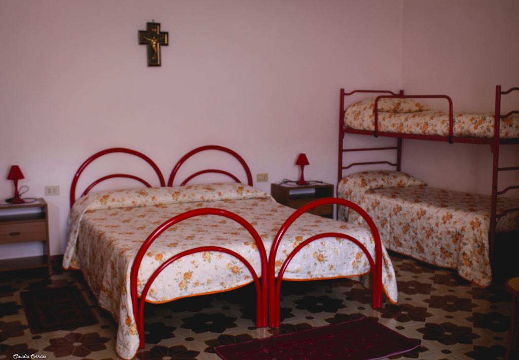 Agriturismo Perdaba Fluminimaggiore Habitación foto