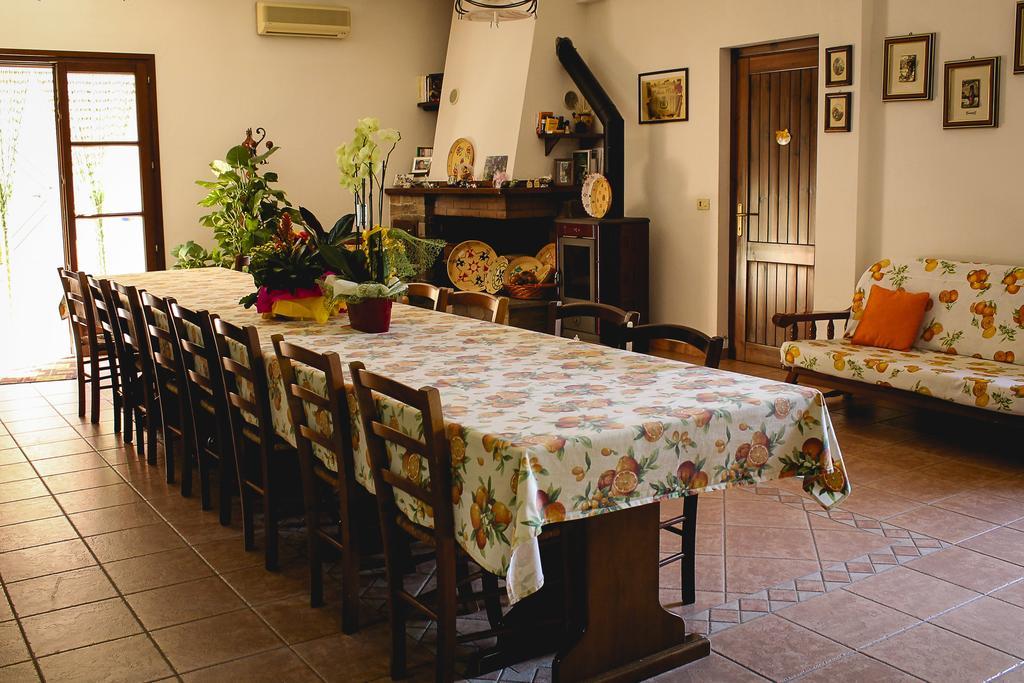 Agriturismo Perdaba Fluminimaggiore Exterior foto